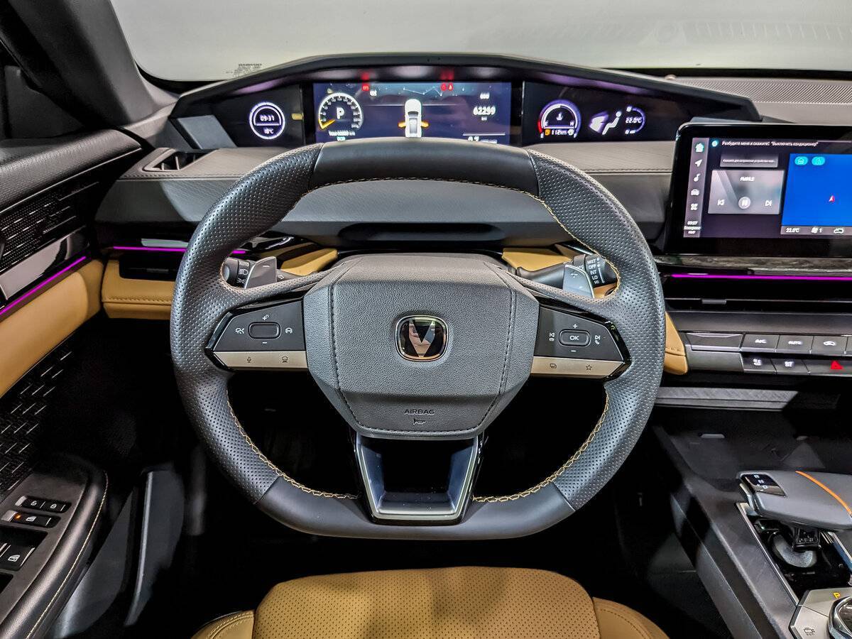 Changan UNI-V 2023 года с пробегом. Фото: #21