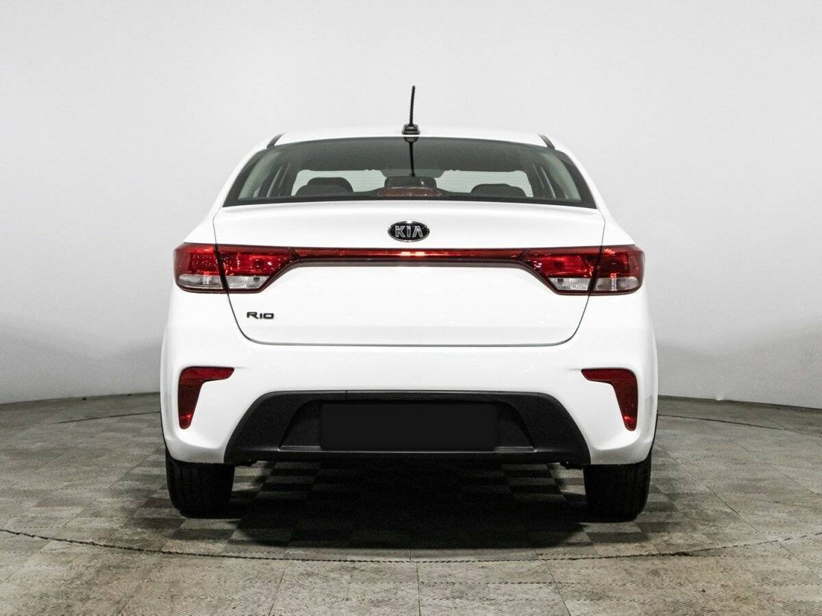 Kia Rio 2018 года с пробегом. Фото: #5