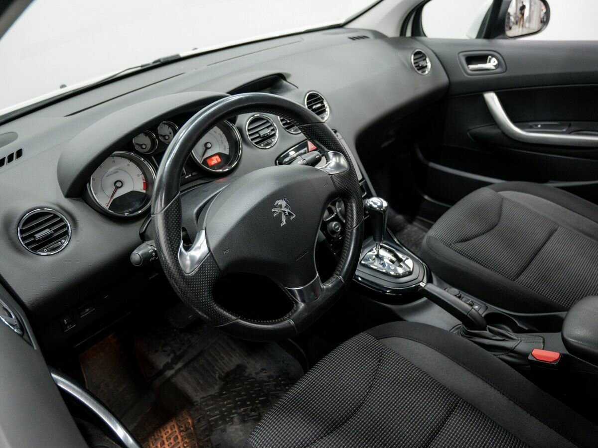 Peugeot 408 2017 года с пробегом. Фото: #12