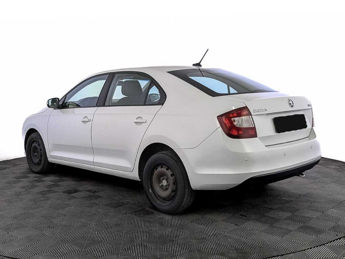 Skoda Rapid 2019 года с пробегом. Фото: #6