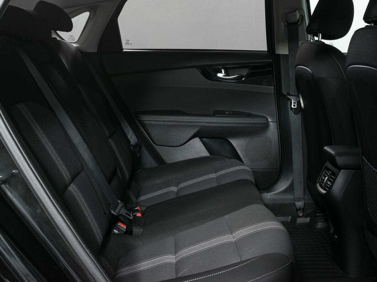 Kia Cerato 2022 года с пробегом. Фото: #11