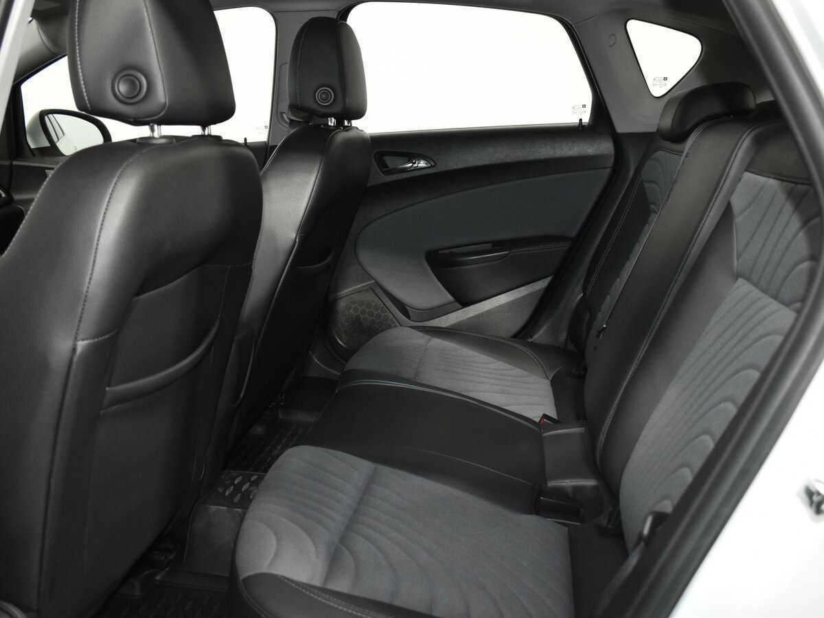 Opel Astra 2014 года с пробегом. Фото: #11