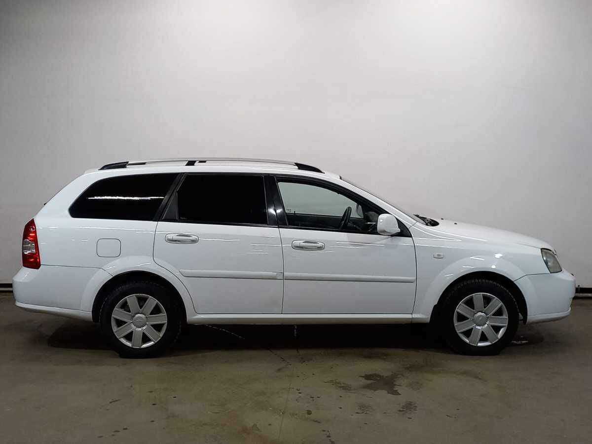 Chevrolet Lacetti 2012 года с пробегом. Фото: #3