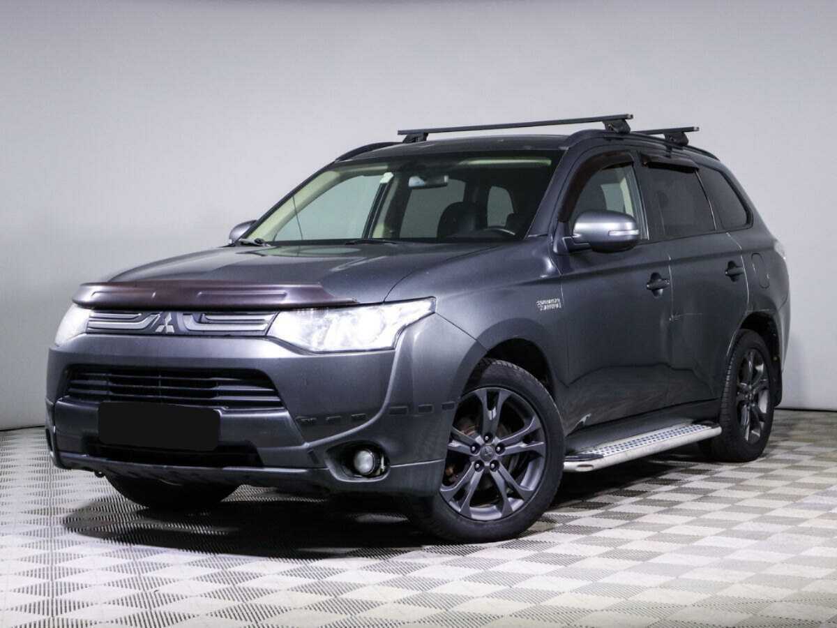 Mitsubishi Outlander 2013 года с пробегом. Фото: #0