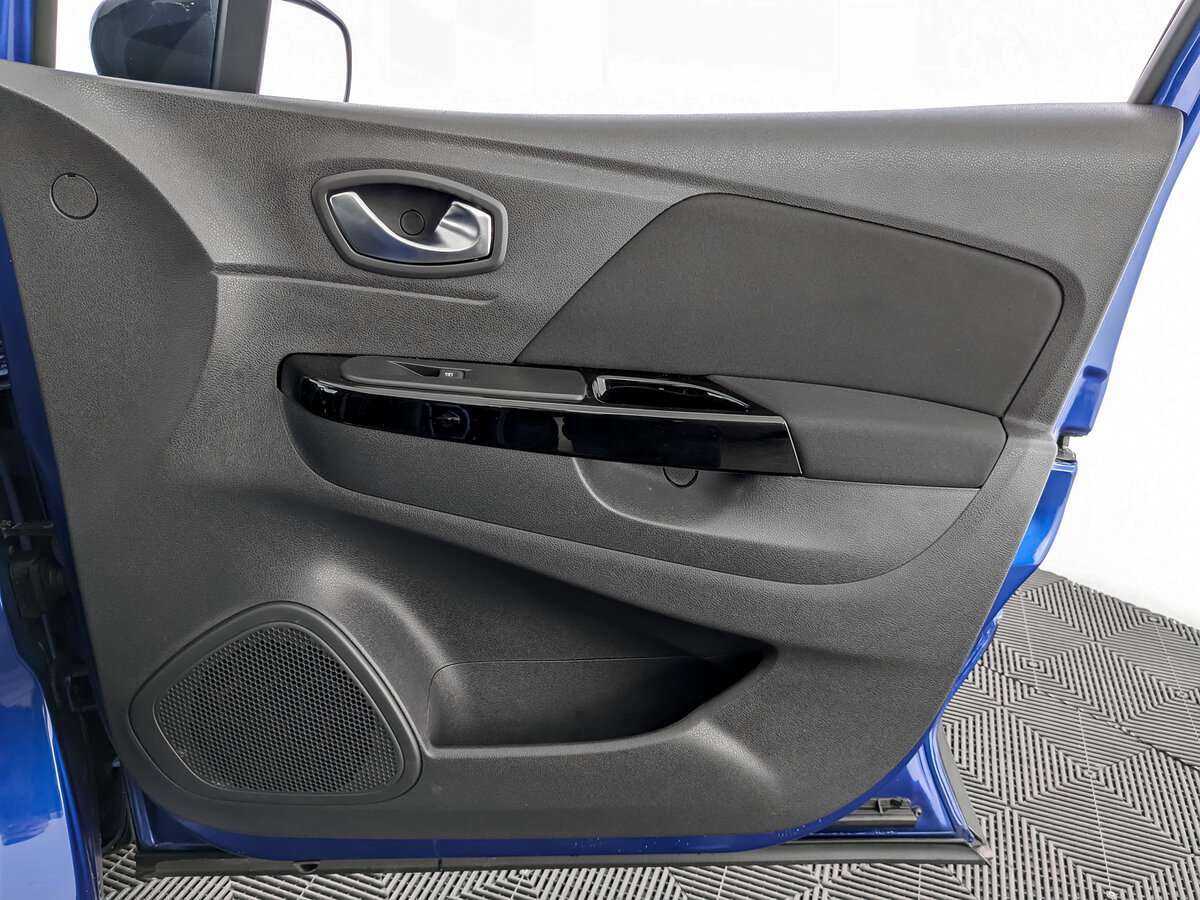 Renault Kaptur 2020 года с пробегом. Фото: #15