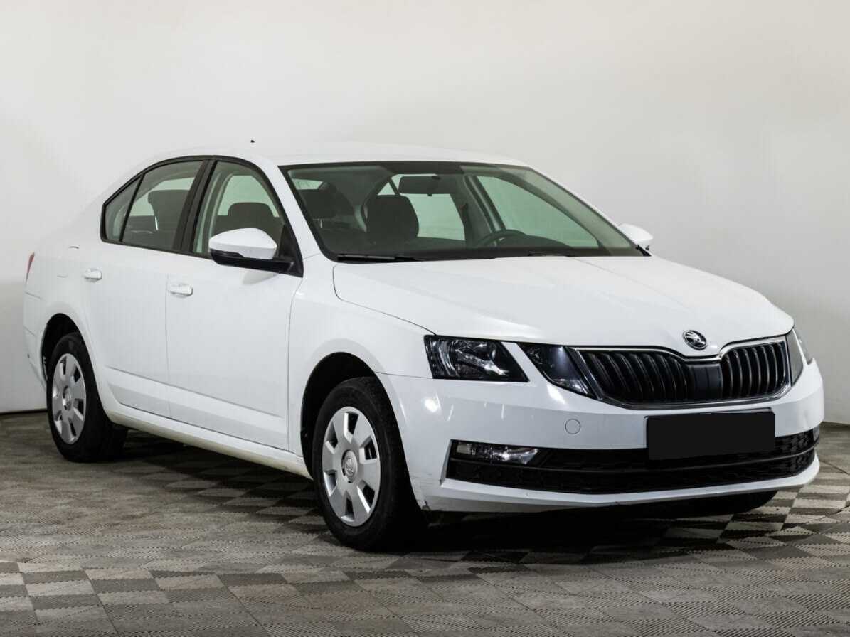 Skoda Octavia 2019 года с пробегом. Фото: #2