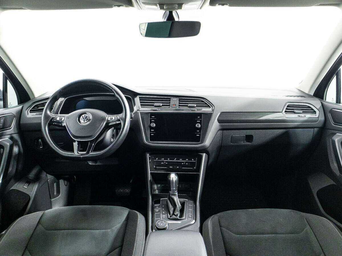 Volkswagen Tiguan 2018 года с пробегом. Фото: #12