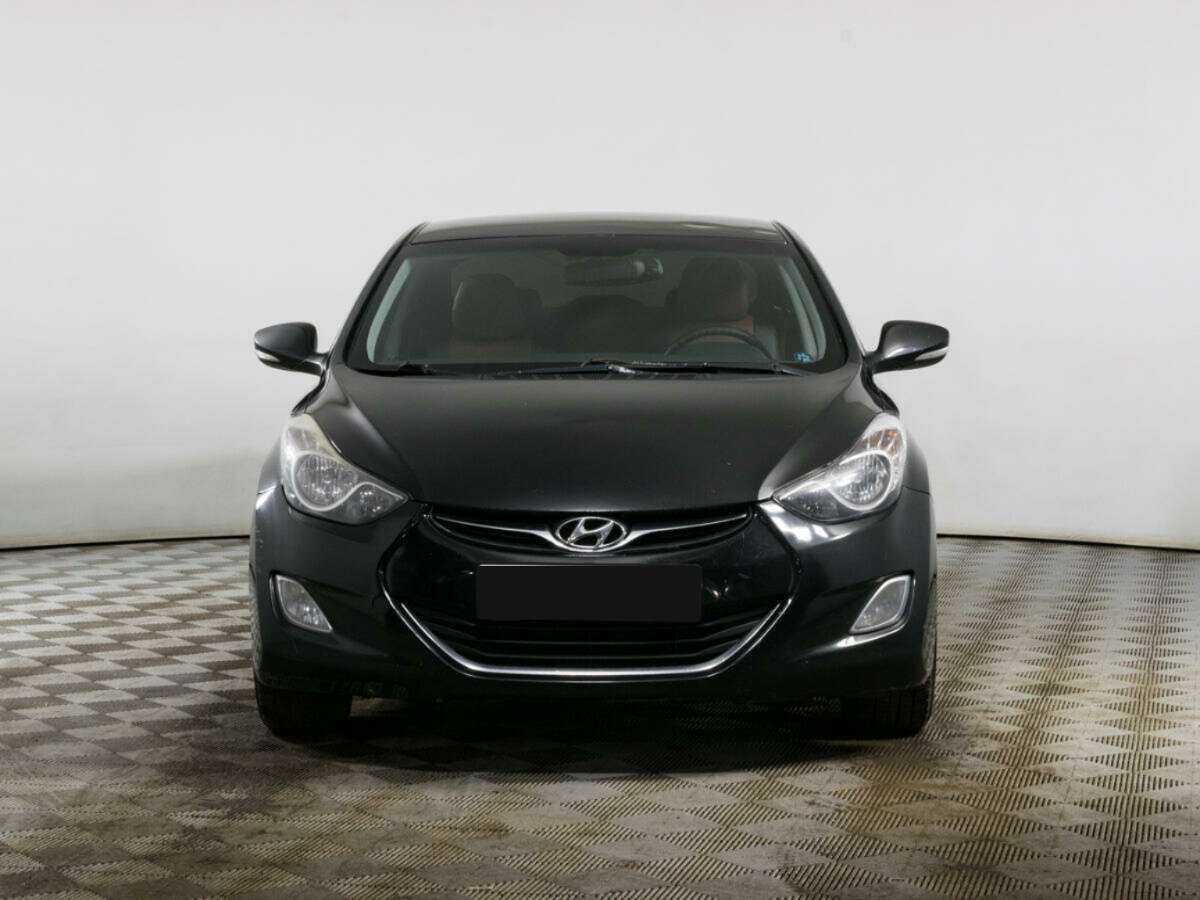 Hyundai Elantra 2012 года с пробегом. Фото: #1