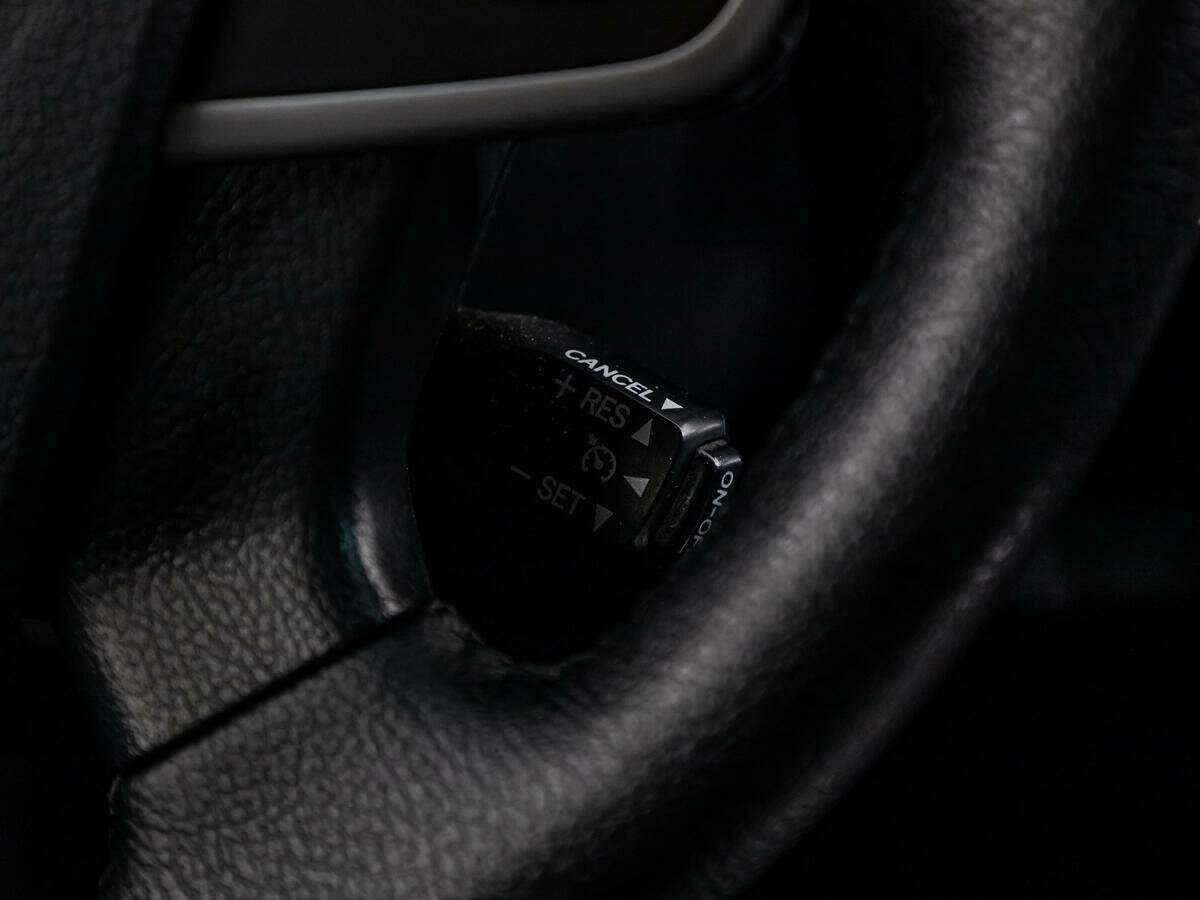 Toyota Camry 2013 года с пробегом. Фото: #20