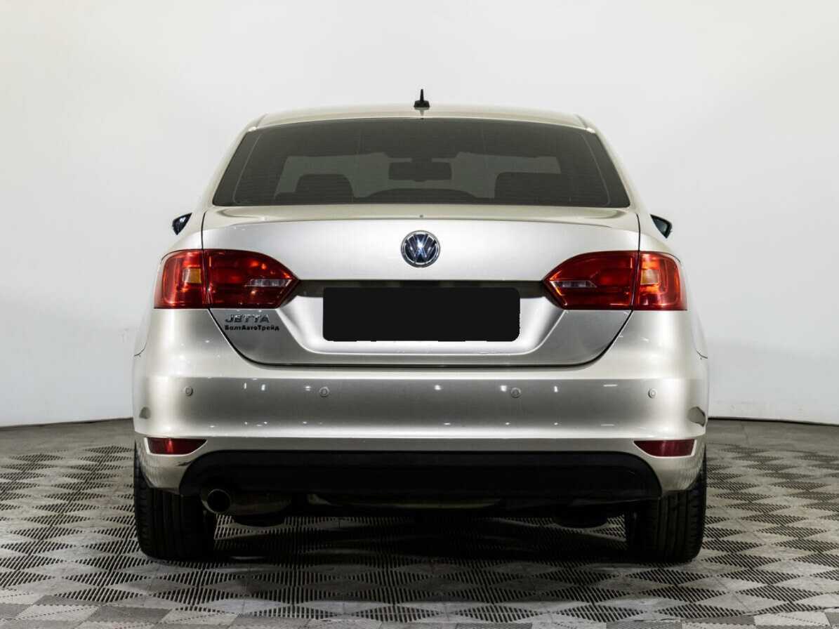 Volkswagen Jetta 2012 года с пробегом. Фото: #4