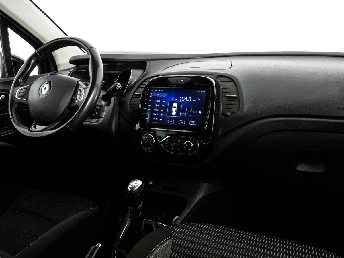 Renault Kaptur 2018 года с пробегом. Фото: #8