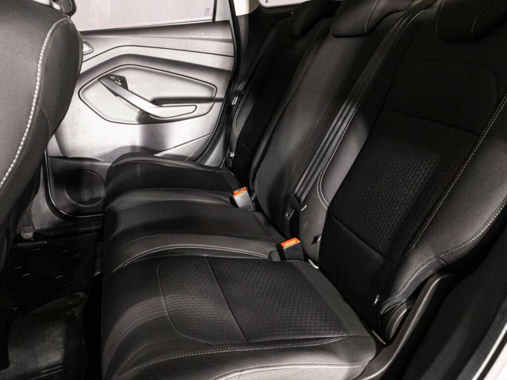 Ford Kuga 2018 года с пробегом. Фото: #9