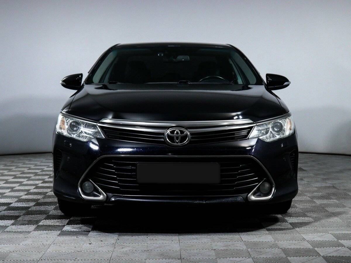 Toyota Camry 2015 года с пробегом. Фото: #1