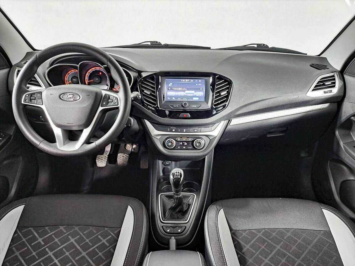 Lada (ВАЗ) Vesta 2019 года с пробегом. Фото: #11