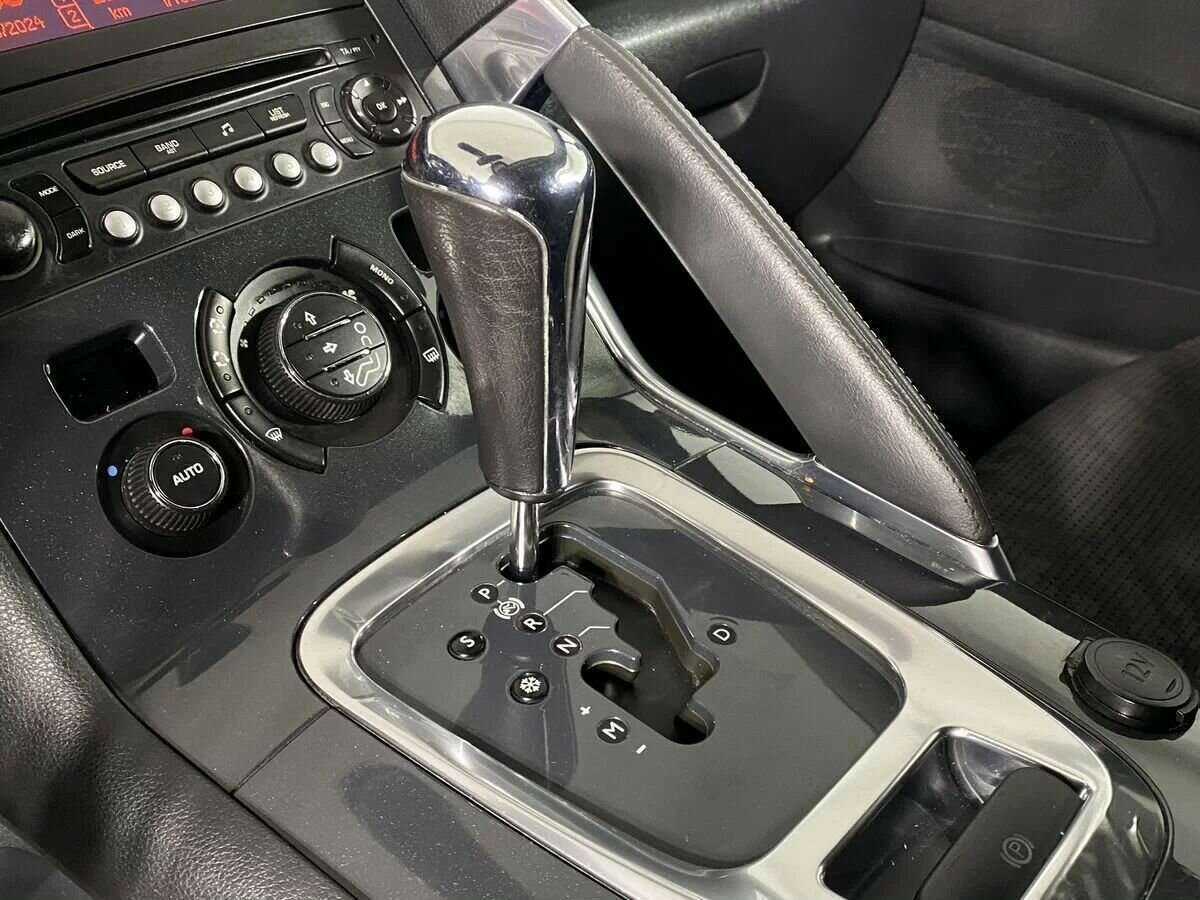 Peugeot 3008 2012 года с пробегом. Фото: #11