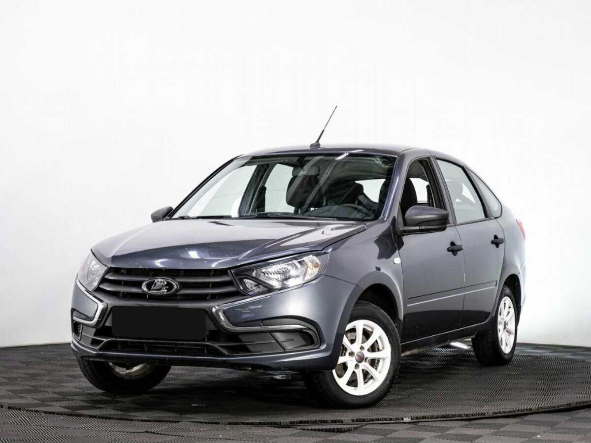 Lada (ВАЗ) Granta 2018 года с пробегом. Посмотреть фото