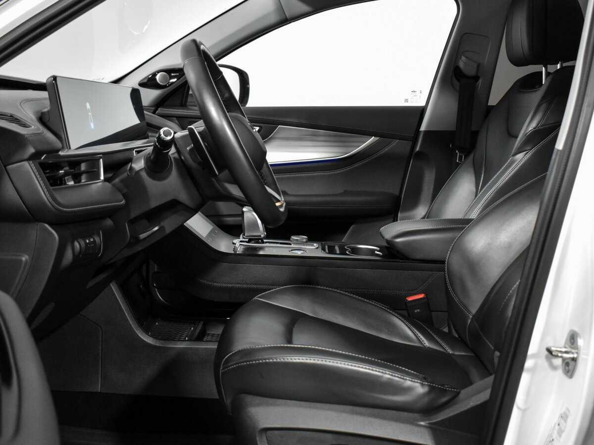 Chery Tiggo 8 Pro Max 2023 года с пробегом. Фото: #8
