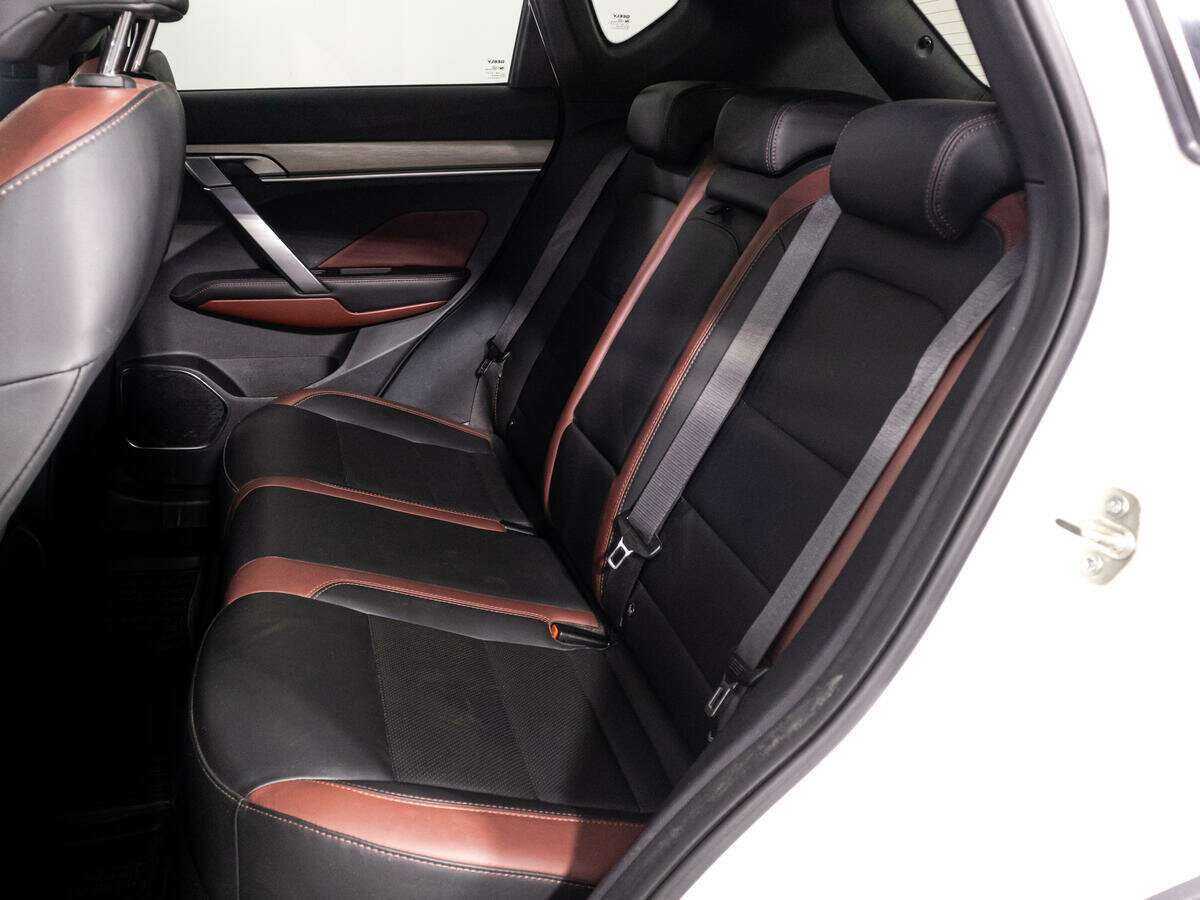 Geely Coolray 2021 года с пробегом. Фото: #9