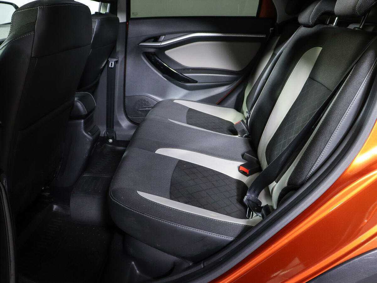 Lada (ВАЗ) Vesta 2018 года с пробегом. Фото: #5