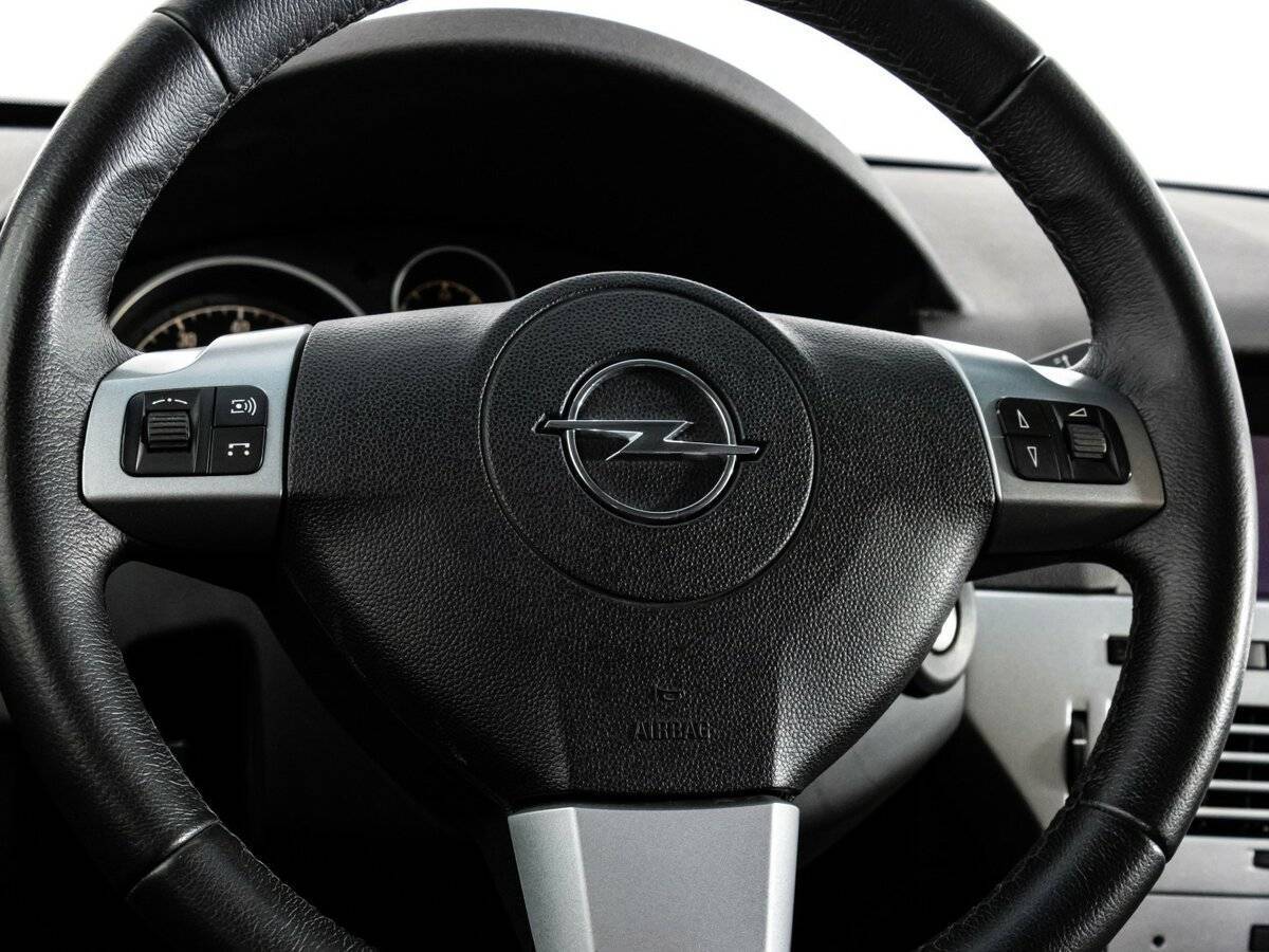 Opel Astra 2014 года с пробегом. Фото: #11