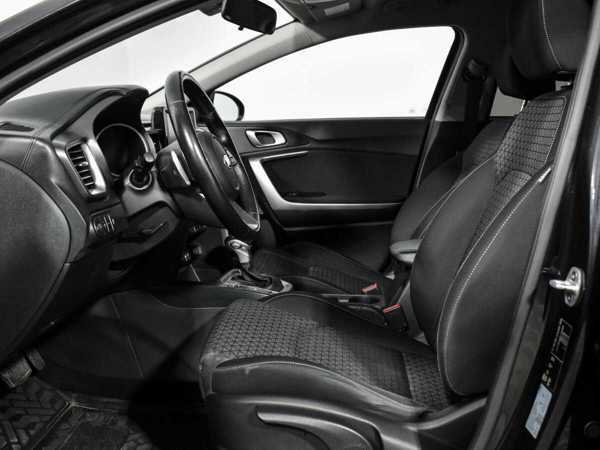 Kia Ceed 2019 года с пробегом. Фото: #9