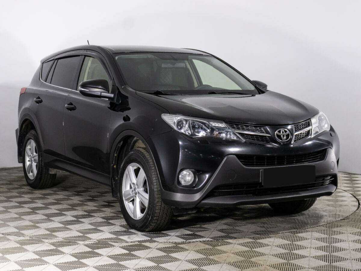 Toyota RAV4 2013 года с пробегом. Фото: #2