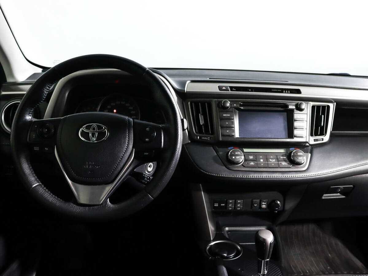 Toyota RAV4 2014 года с пробегом. Фото: #11