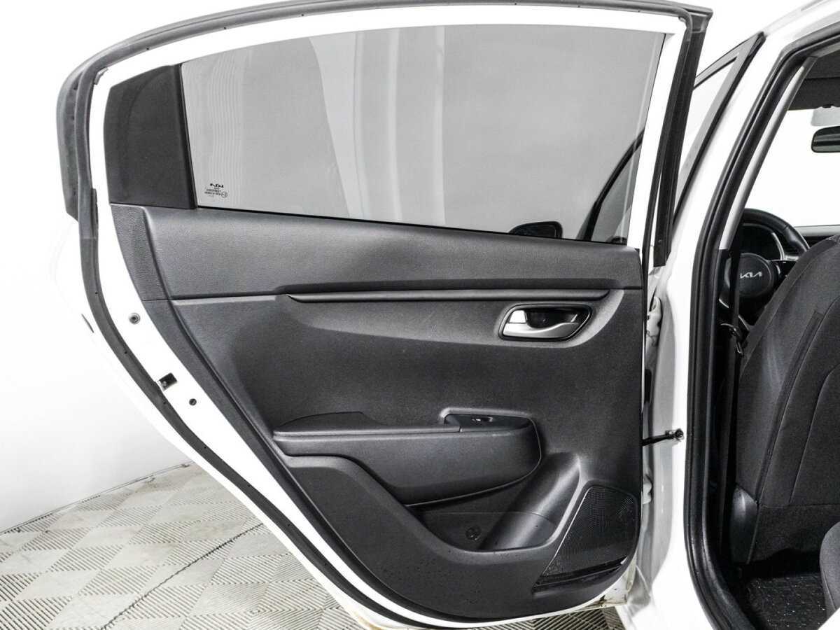 Kia Rio 2021 года с пробегом. Фото: #24