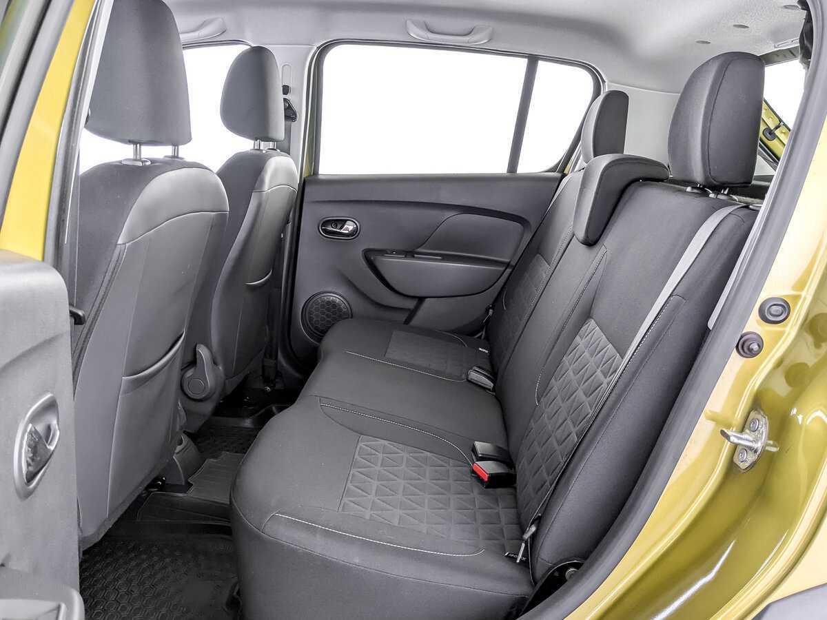 Renault Sandero 2016 года с пробегом. Фото: #9