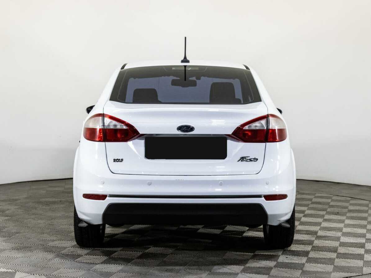 Ford Fiesta 2017 года с пробегом. Фото: #4