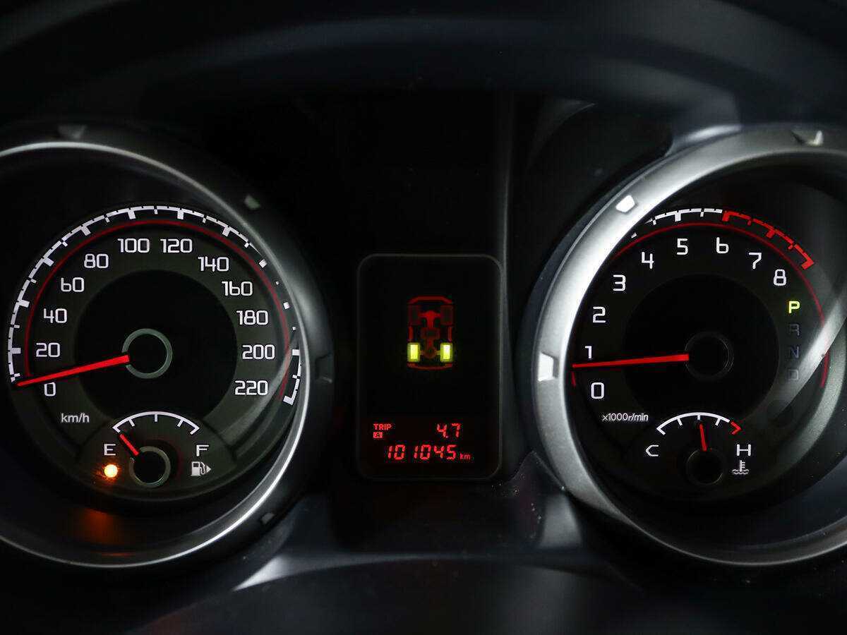 Mitsubishi Pajero 2012 года с пробегом. Фото: #8