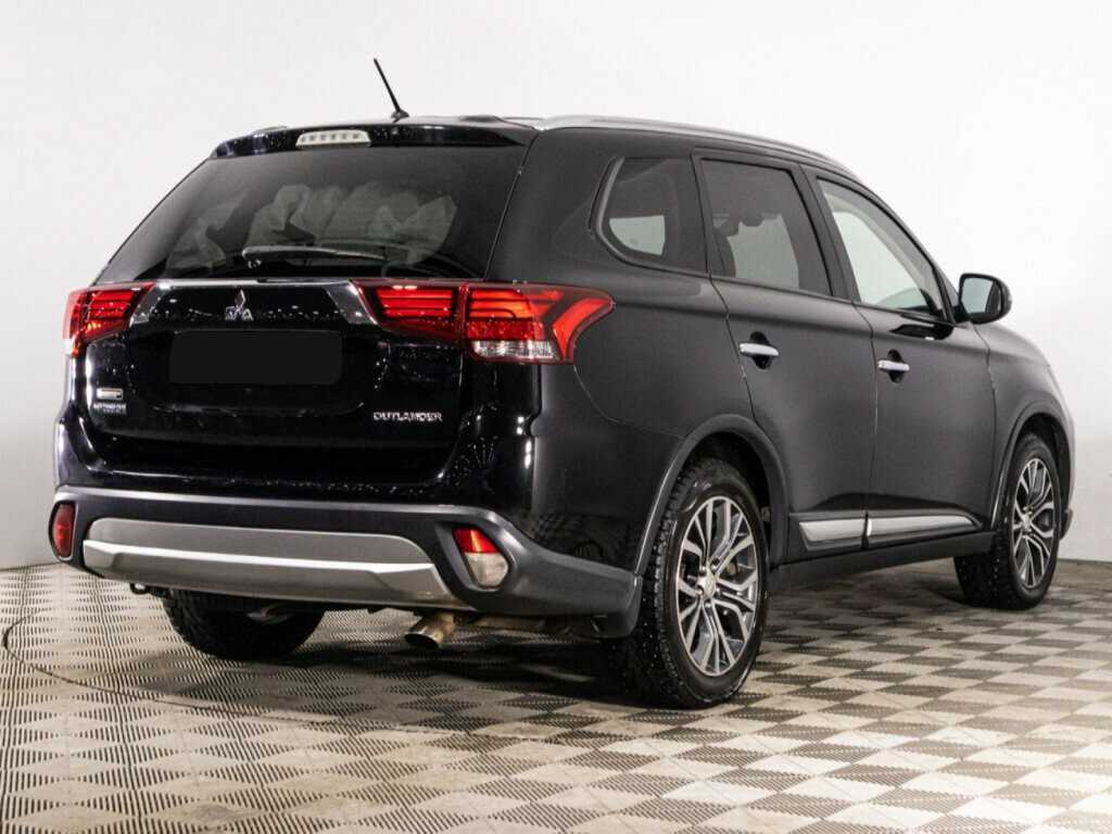 Mitsubishi Outlander 2016 года с пробегом. Фото: #4