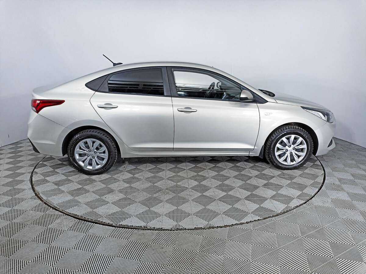 Hyundai Solaris 2019 года с пробегом. Фото: #3