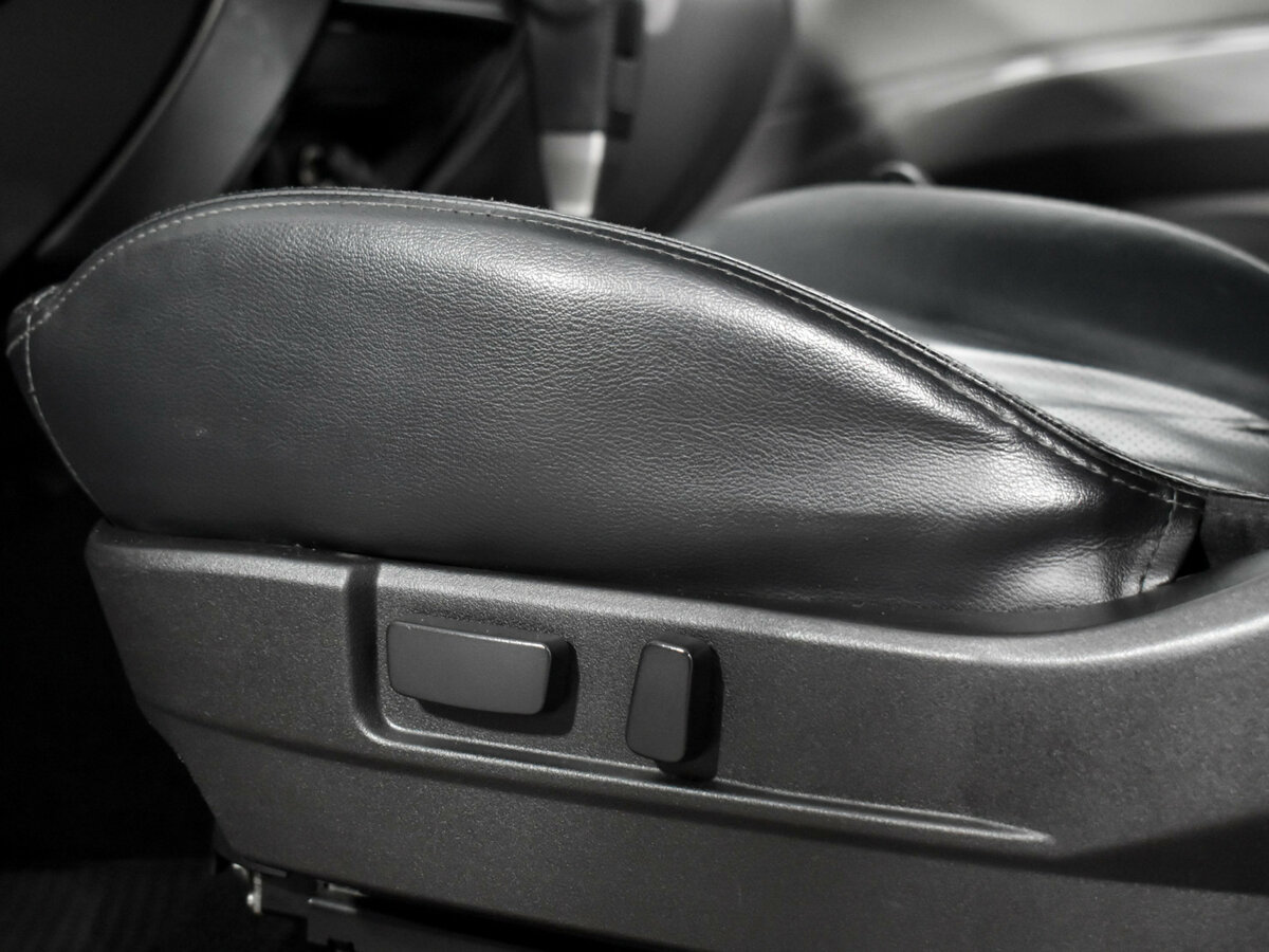 Mitsubishi Pajero Sport 2013 года с пробегом. Фото: #7