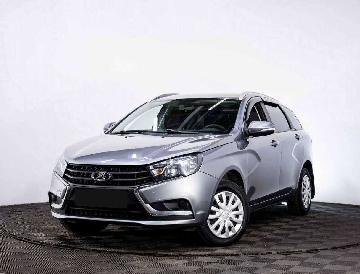 Lada (ВАЗ) Vesta 2020 года с пробегом. Посмотреть фото