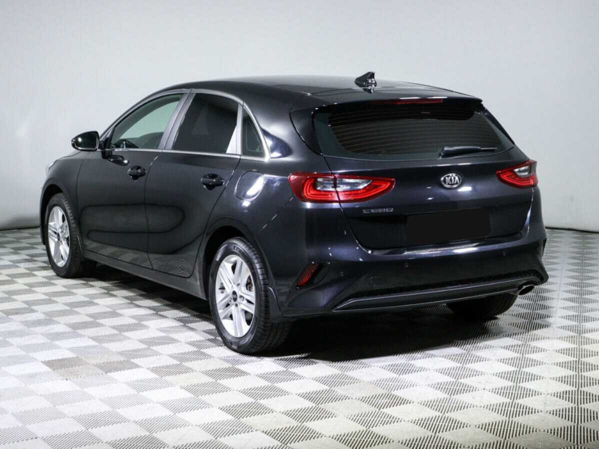Kia Ceed 2020 года с пробегом. Фото: #5