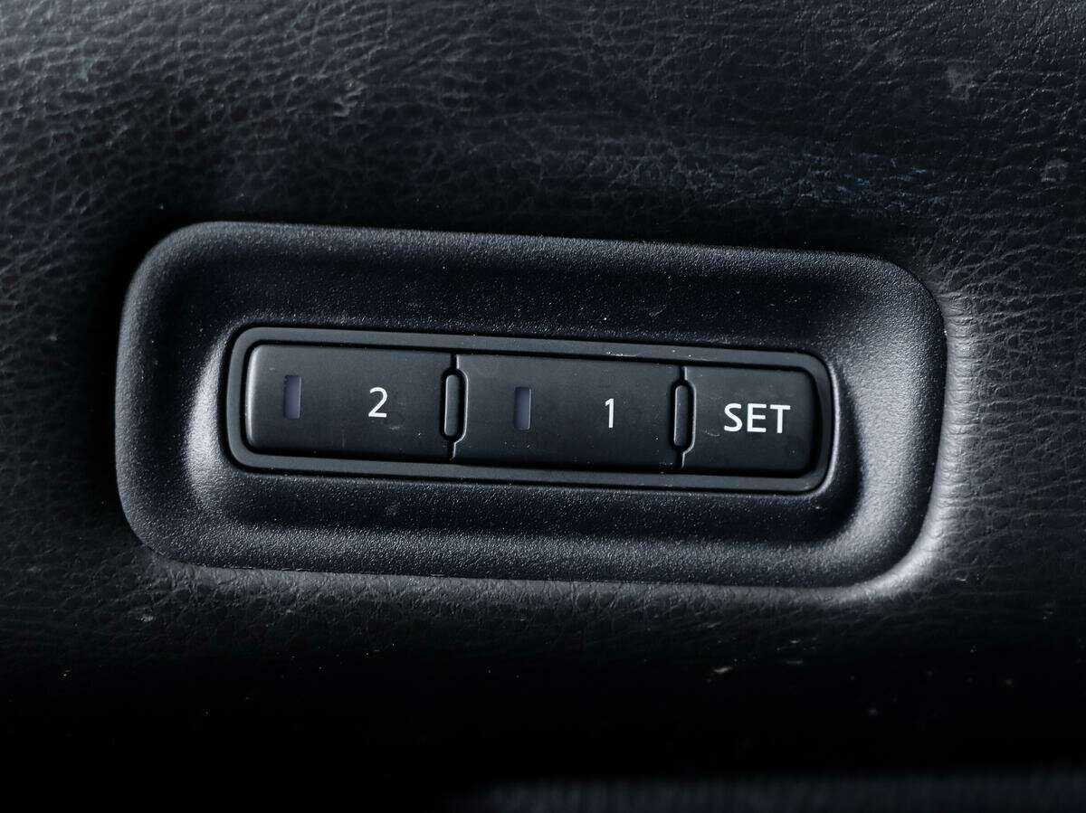 Nissan Pathfinder 2015 года с пробегом. Фото: #12