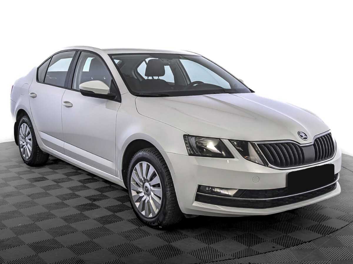 Skoda Octavia 2017 года с пробегом. Фото: #2