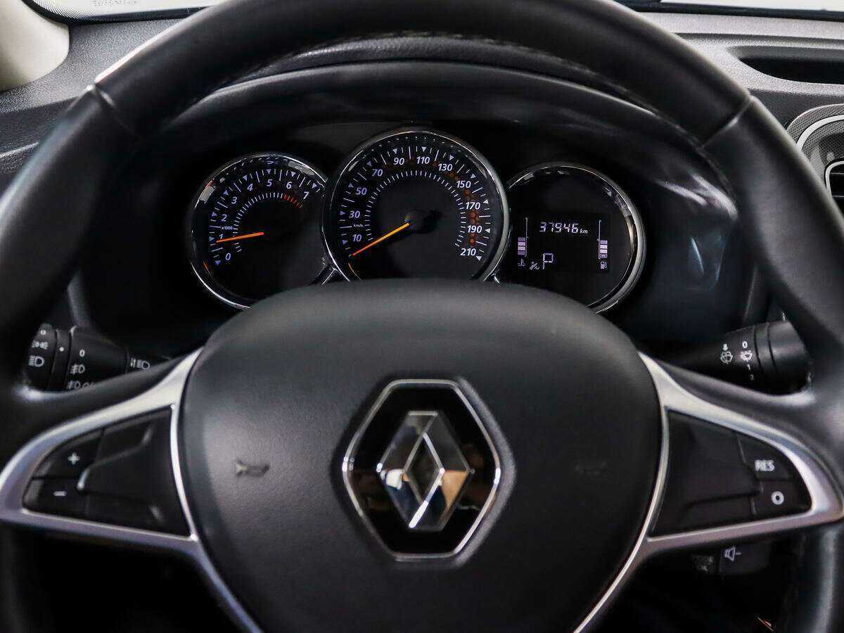 Renault Logan 2018 года с пробегом. Фото: #14