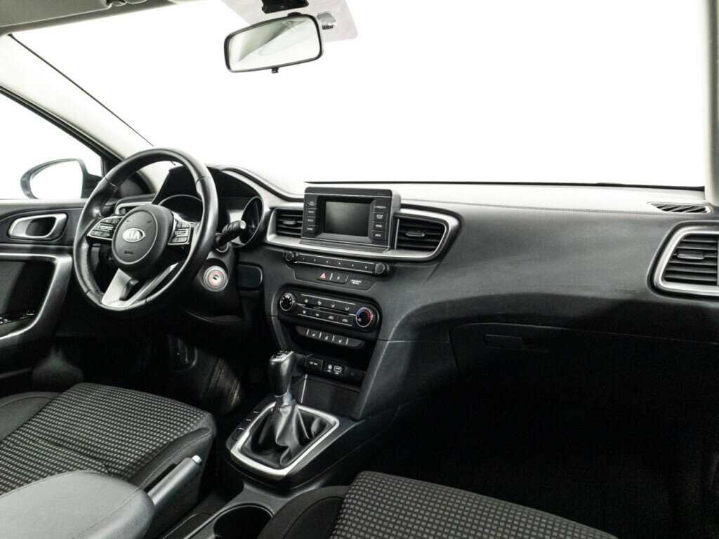 Kia Ceed 2019 года с пробегом. Фото: #8