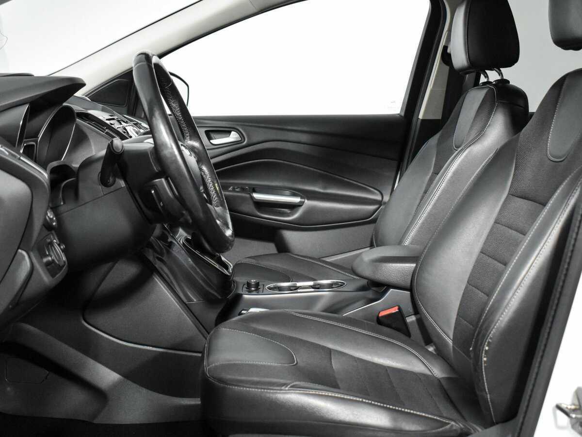 Ford Kuga 2013 года с пробегом. Фото: #10