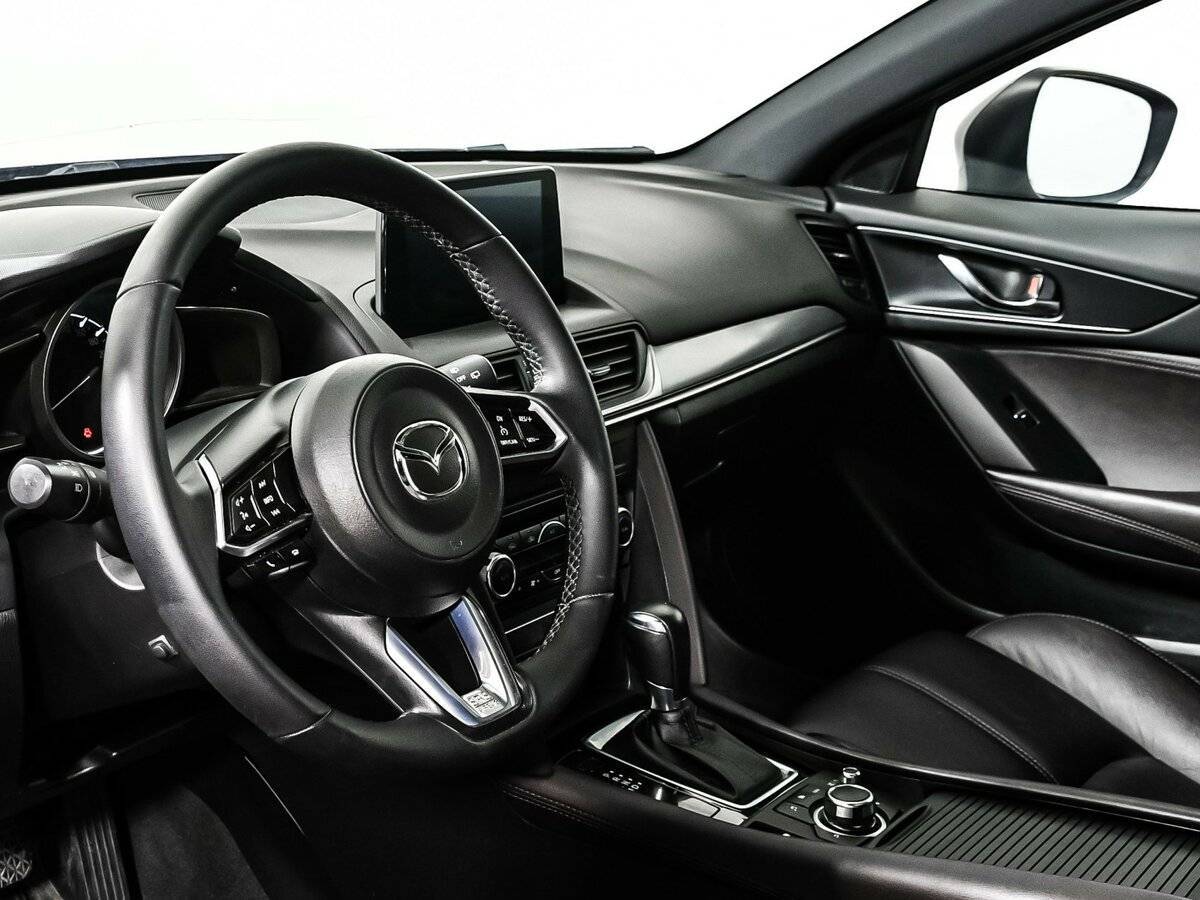 Mazda CX-4 2023 года с пробегом. Фото: #11