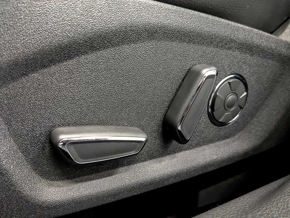 Ford Mondeo 2016 года с пробегом. Фото: #24