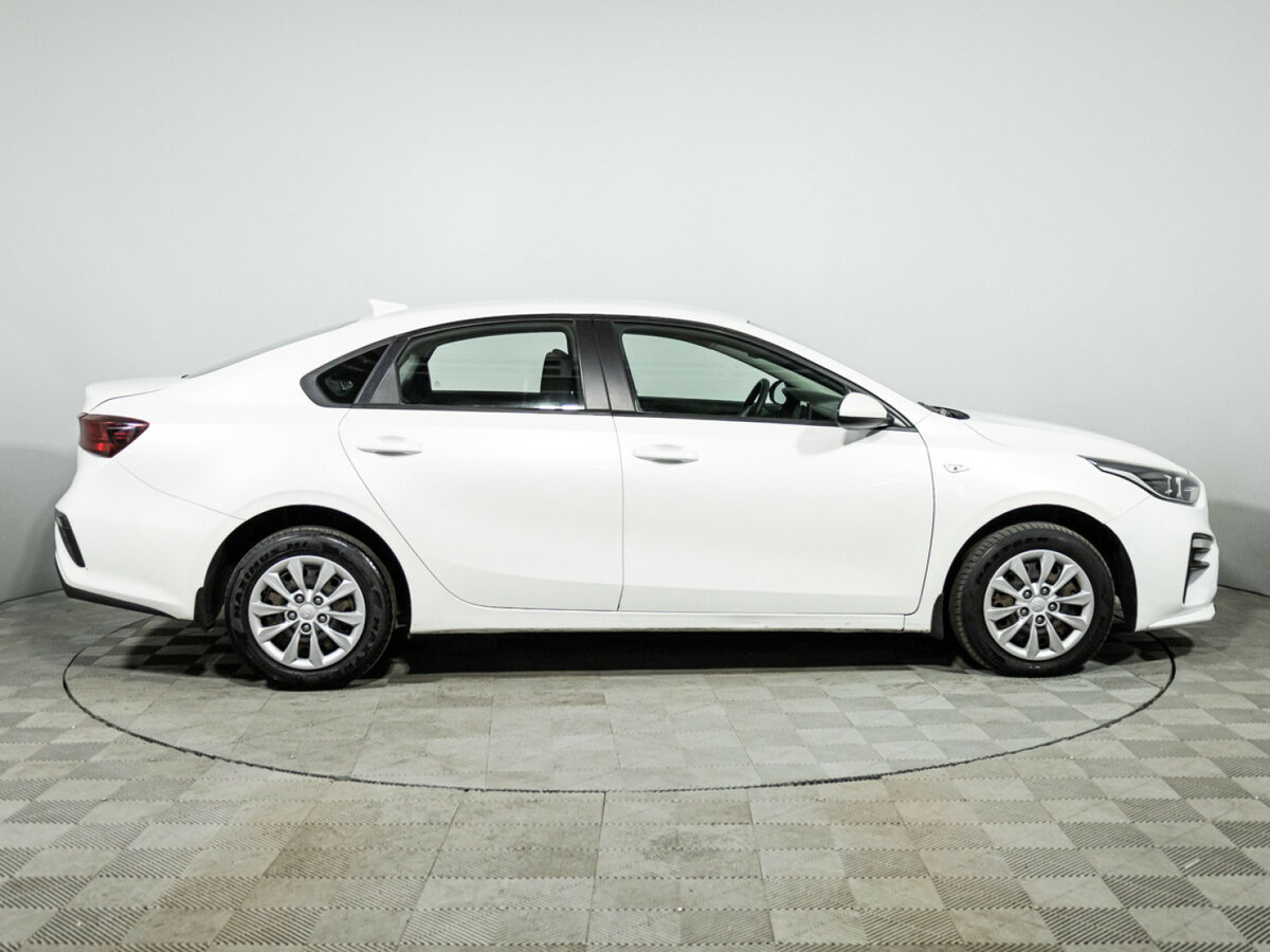 Kia Cerato 2019 года с пробегом. Фото: #3