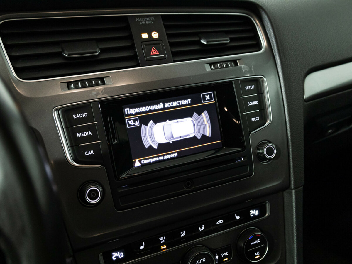 Volkswagen Golf 2013 года с пробегом. Фото: #14