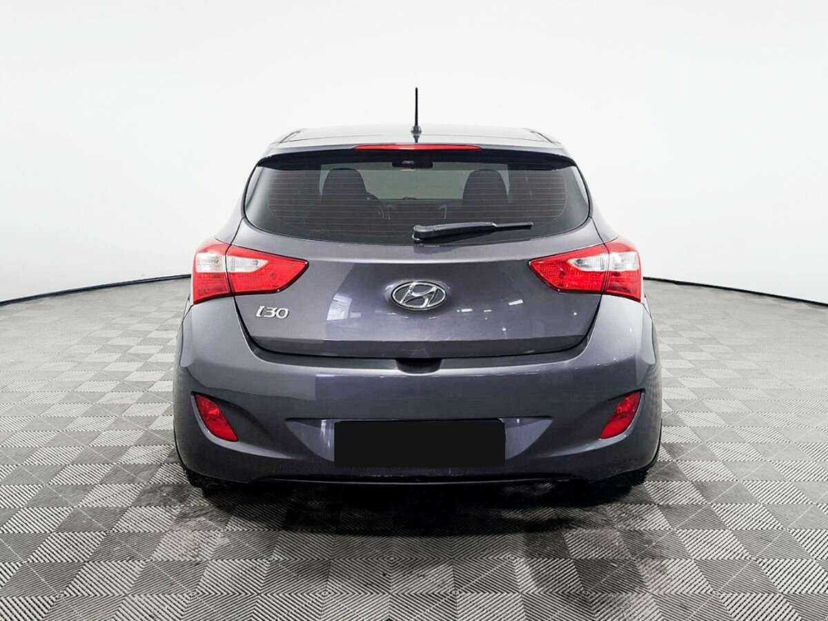 Hyundai i30 2016 года с пробегом. Фото: #4