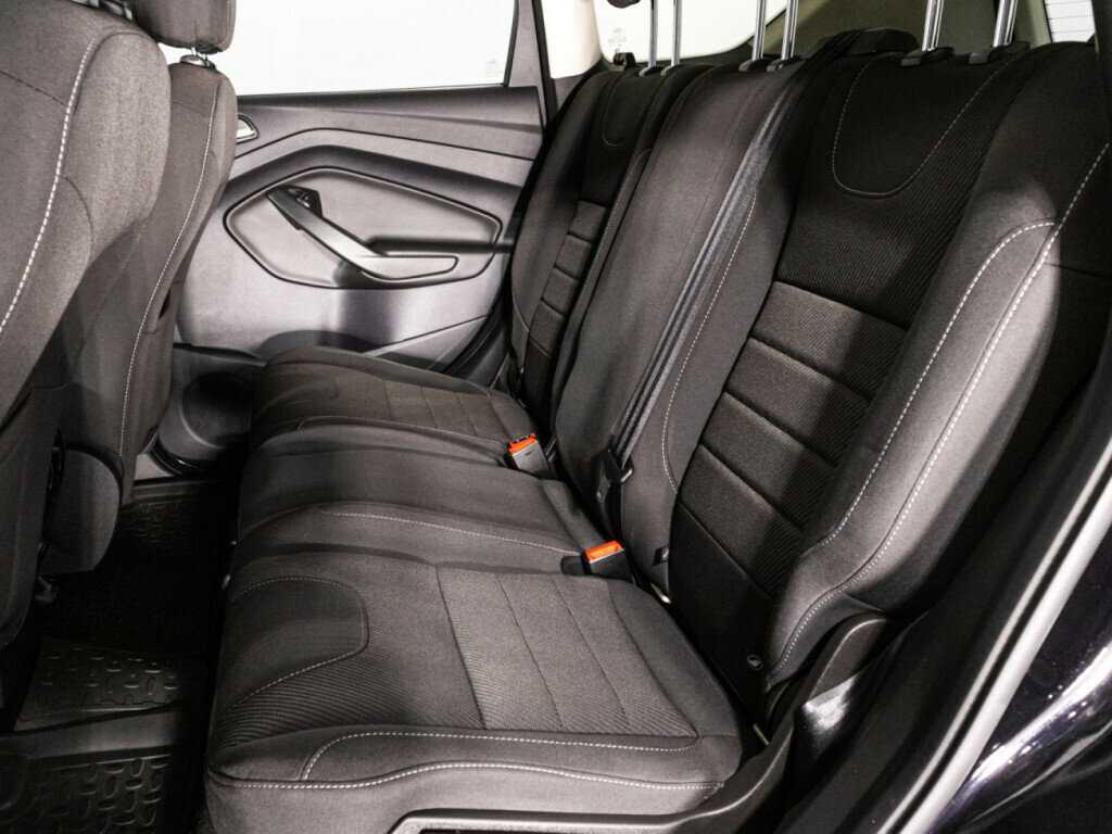 Ford Kuga 2016 года с пробегом. Фото: #9