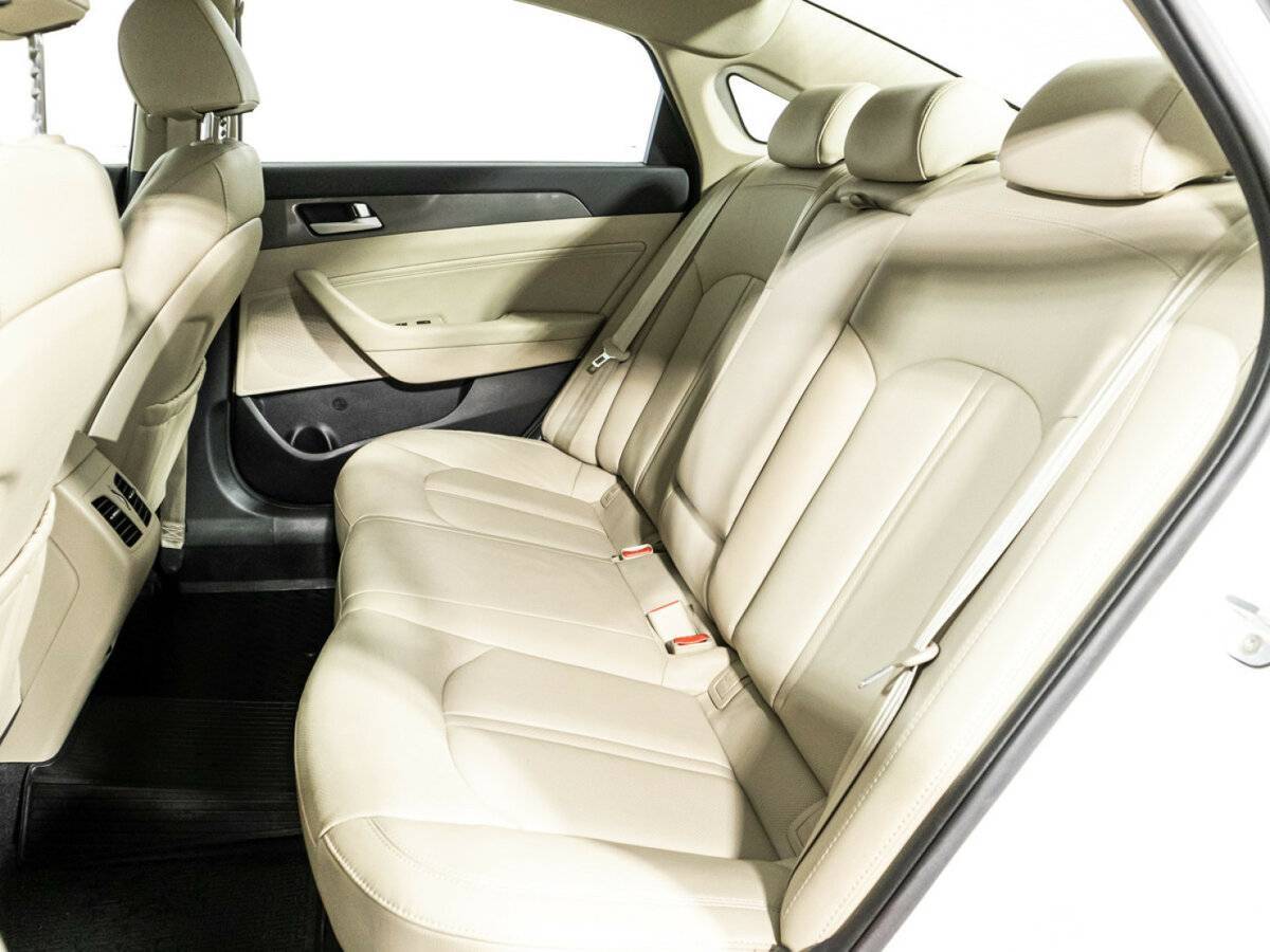 Hyundai Sonata 2017 года с пробегом. Фото: #9