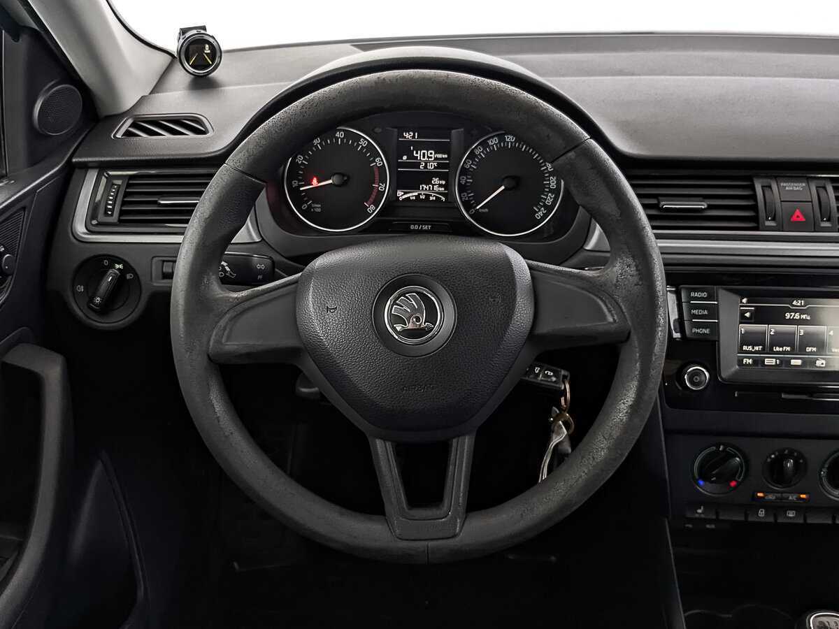 Skoda Rapid 2017 года с пробегом. Фото: #21