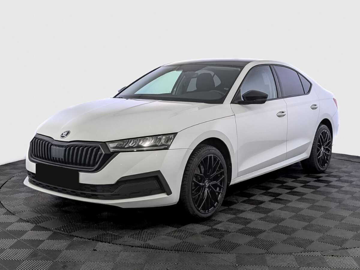 Skoda Octavia 2021 года с пробегом. Посмотреть фото